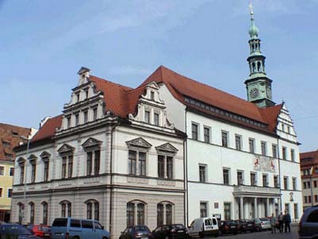 Rathaus Pirna aus Richtung
                      Schuhgasse